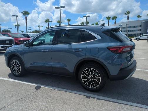 2025 Ford Escape PHEV