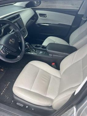 2018 Toyota Avalon XLE