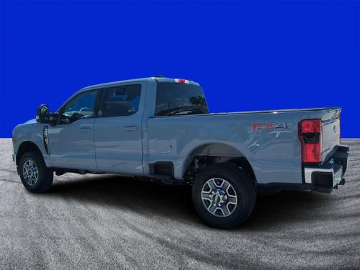 2025 Ford F-350 Lariat Super Duty