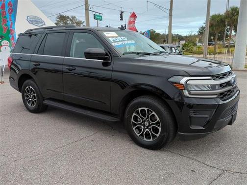 2024 Ford Expedition XLT