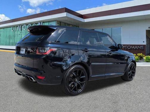 2022 Land Rover Range Rover SVR Carbon Edition