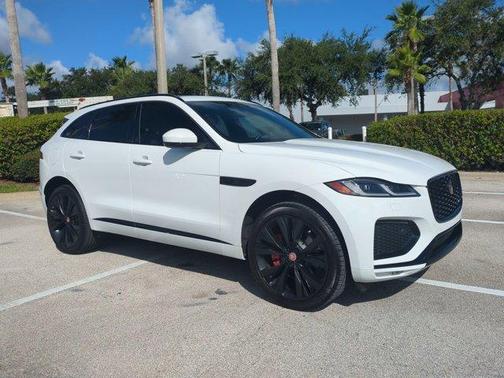 2023 Jaguar F-PACE R-Dynamic S