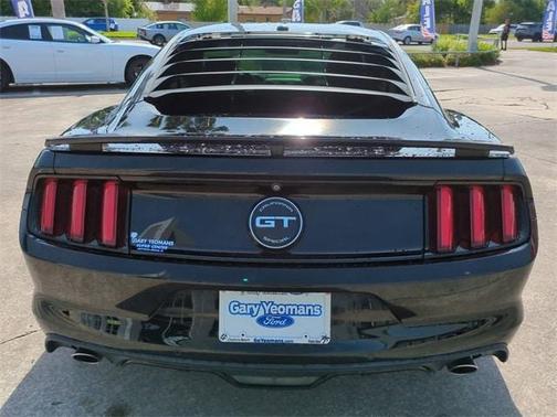2017 Ford Mustang GT Premium