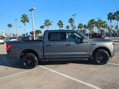 2025 Ford F-150 Lightning XLT