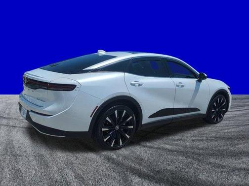 2024 Toyota Crown Platinum