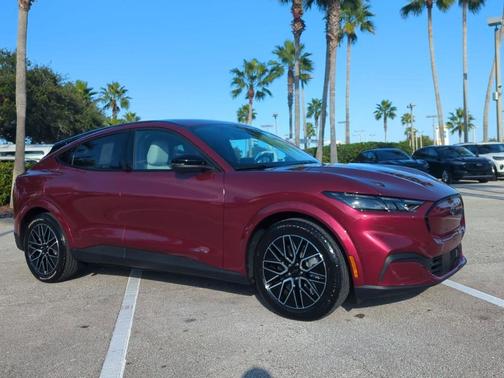 2025 Ford Mustang Mach-E Premium