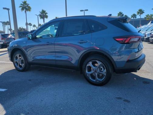 2026 Ford Escape ST-Line Select
