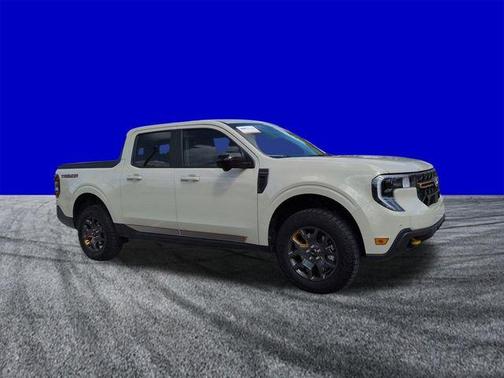 Desert Sand 2025 Ford Maverick Tremor