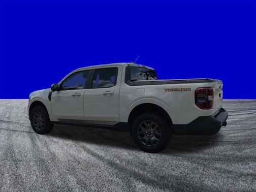 Desert Sand 2025 Ford Maverick Tremor