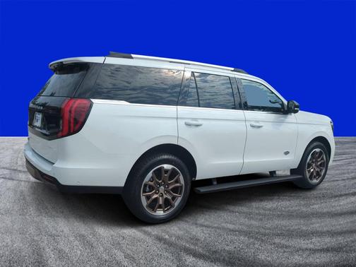 2025 Ford Expedition King Ranch