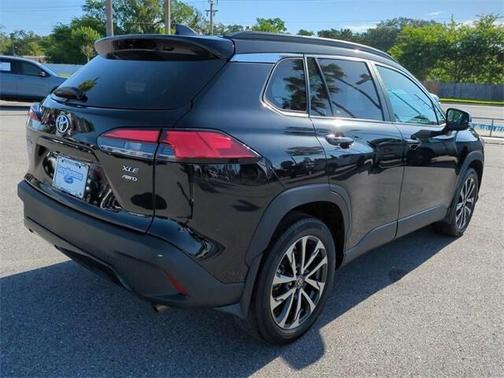 2022 Toyota Corolla Cross XLE
