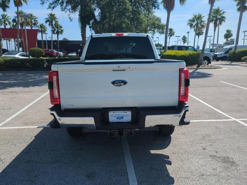 2025 Ford F-350 Lariat Super Duty