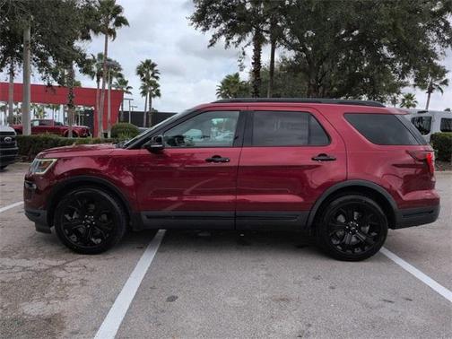2019 Ford Explorer sport