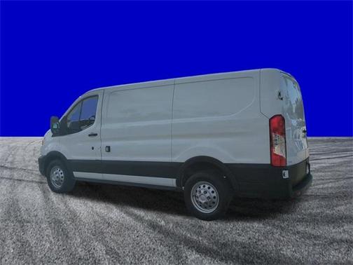 2022 Ford Transit-150 BASE