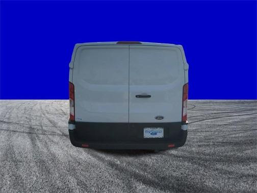 2022 Ford Transit-150 BASE