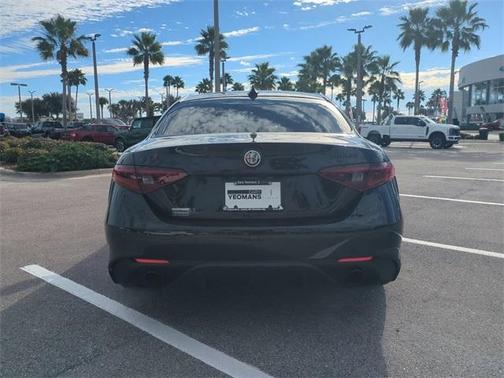 2023 Alfa Romeo Giulia Ti