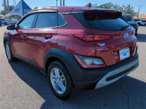 2022 Hyundai KONA SE