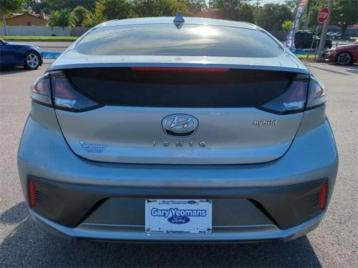 2021 Hyundai IONIQ Hybrid SEL