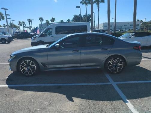 2022 BMW 540 i
