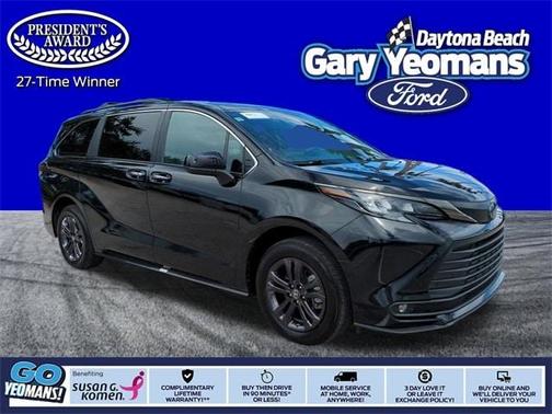2024 Toyota Sienna Woodland Edition