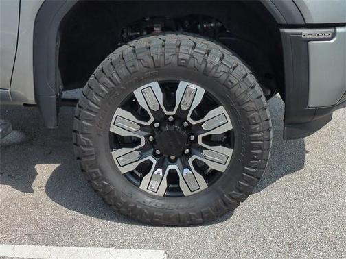 2024 GMC Sierra 2500 Denali