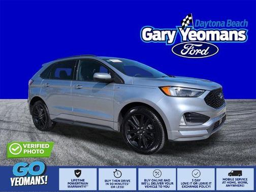 Iconic Silver Metallic 2023 Ford Edge ST Line