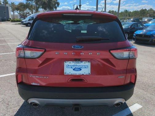 2021 Ford Escape Titanium Hybrid