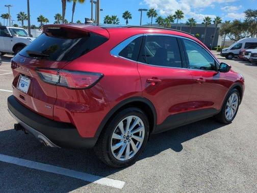 2021 Ford Escape Titanium Hybrid