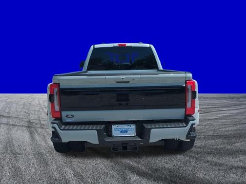 2025 Ford F-350