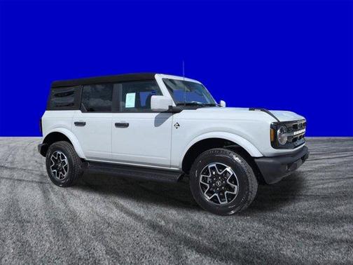 Avalanche 2026 Ford Bronco Outer Banks