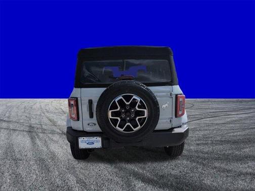 Avalanche 2026 Ford Bronco Outer Banks