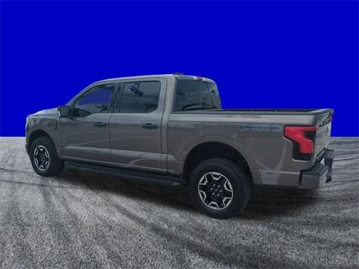 2023 Ford F-150 Lightning XLT