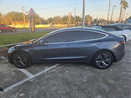 2018 Tesla Model 3 Mid Range