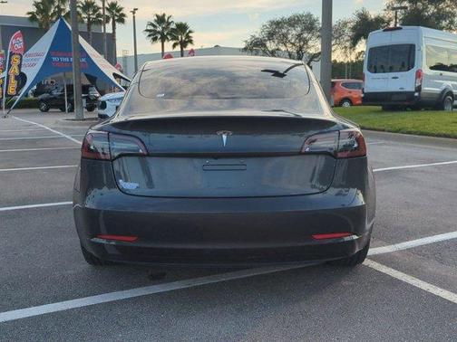 2018 Tesla Model 3 Mid Range