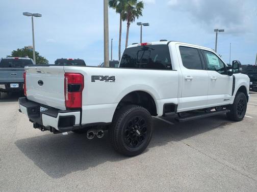 2025 Ford F-350 Lariat Super Duty