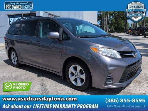 Predawn Gray Mica 2018 Toyota Sienna LE