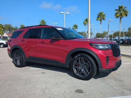 2025 Ford Explorer ST
