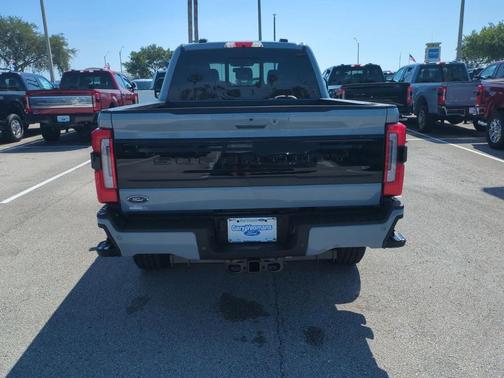 2025 Ford F-350