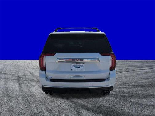 White Frost 2021 GMC Yukon XL Denali