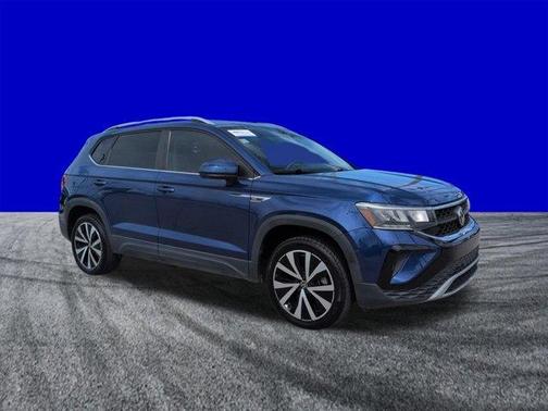 Blue Dusk 2022 Volkswagen Taos 1.5T SE