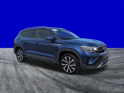 Blue Dusk 2022 Volkswagen Taos 1.5T SE