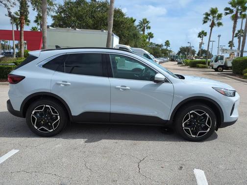 2026 Ford Escape 