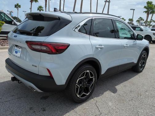2026 Ford Escape 