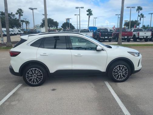 2025 Ford Escape PHEV