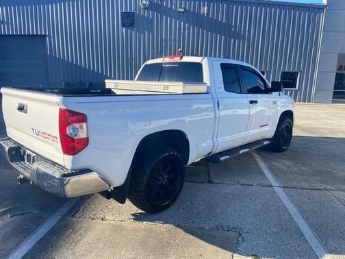 2015 Toyota Tundra SR5