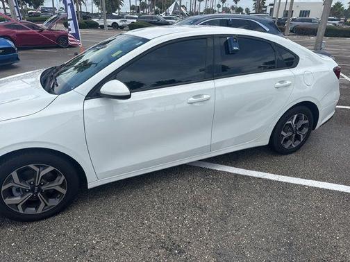 Clear White 2020 Kia Forte LXS