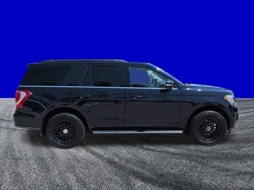 Blue Metallic 2021 Ford Expedition XLT