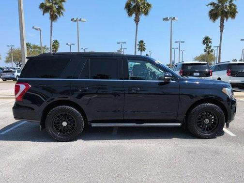 2021 Ford Expedition XLT