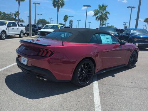 2025 Ford Mustang GT Premium
