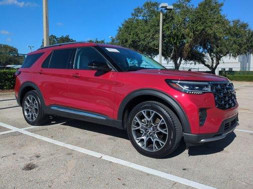 2025 Ford Explorer Platinum